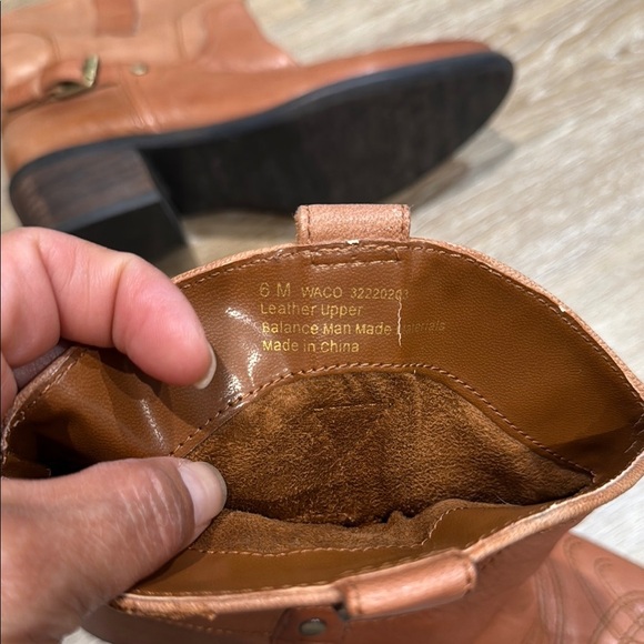 Franco Sarto Size 6M Tan Ankle Boots Western Style Leather Upper - Picture 13 of 15